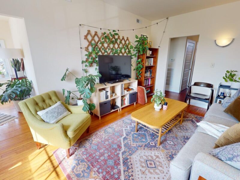 Photo of 3867 Lafayette Living Area