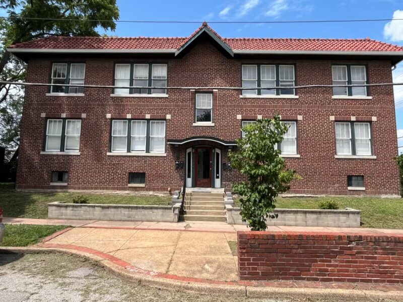 4501-4503 Wichita Ave - Exterior