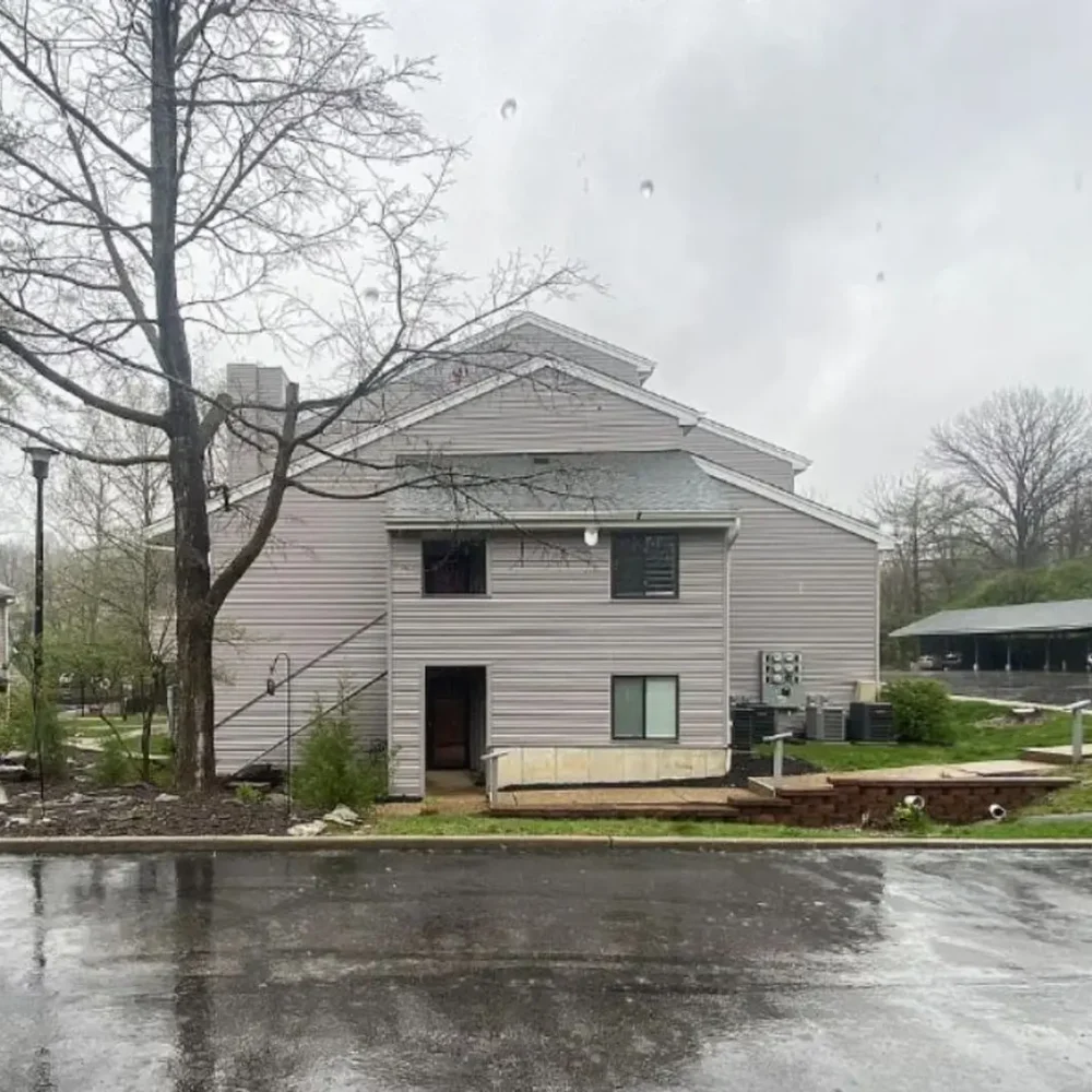 2. 1321 Prospect Village